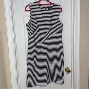 Taylor Sheath dress SZ 14 black & white stripe